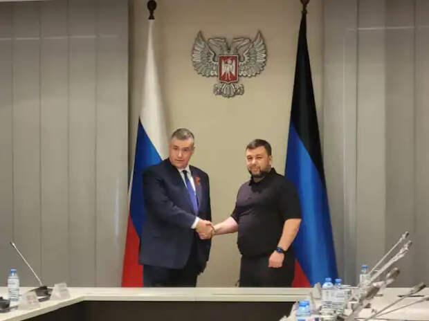 Визит Слуцкого в Донецк обернулся громким скандалом