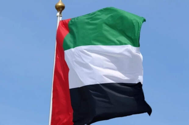 ОАЭ частично закрыли воздушное пространство из-за ракетной угрозы