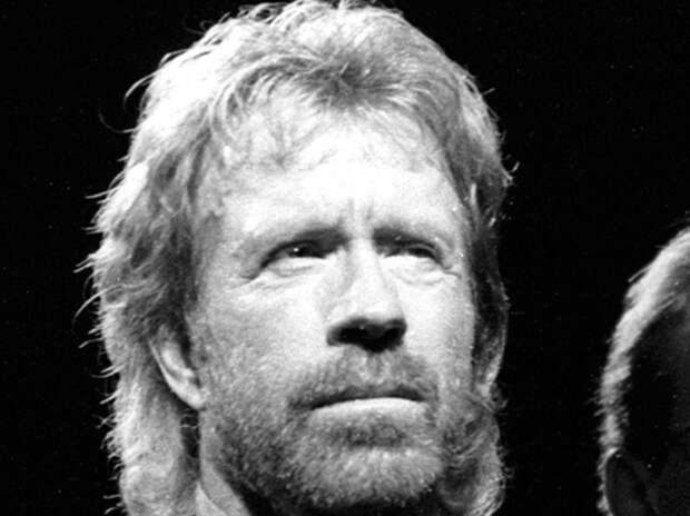 На Гавайях скончался актёр Чак Норрис, ему было 86 лет