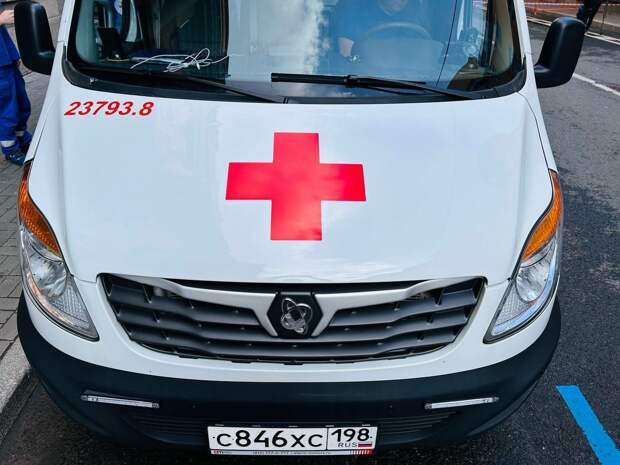 За полисы ДМС для губернатора Петербурга и госслужащих заплатят 358 млн