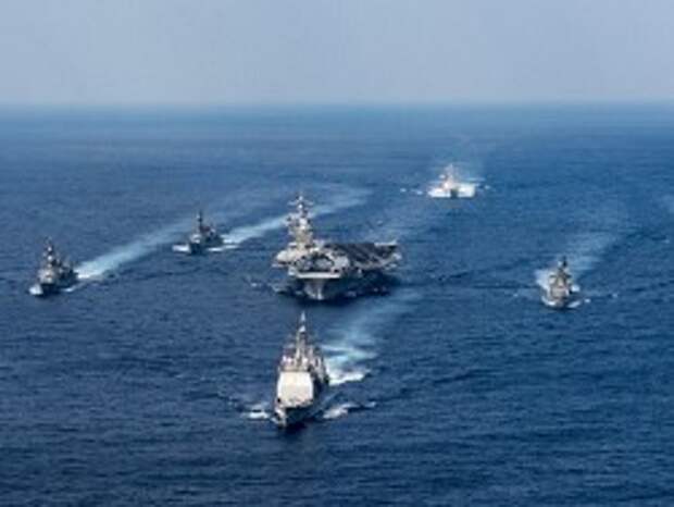 Агентство сообщило о внезапном развороте авианосца ВМС США к берегам Южной Кореи