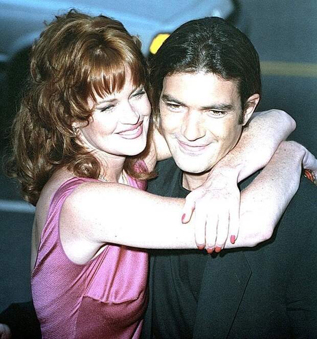 Мелани Гриффит и Антонио Бандерас на премьере "Десперадо" в Лос-Анджелесе (21 августа 1995 года). Фотографии со съёмок, актеры, кинематограф, режиссеры