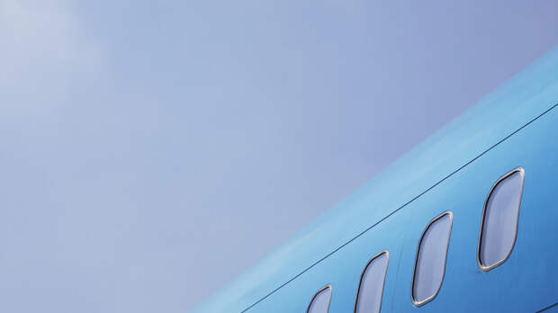 Авиаэксперт Гусаров разъяснил новые правила перелётов с детьми