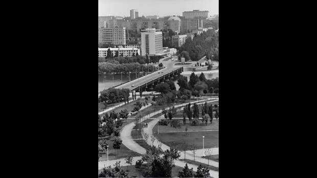 Донецк. 1976 год. https://t.me/webmoney_dn/311204Video: Клип