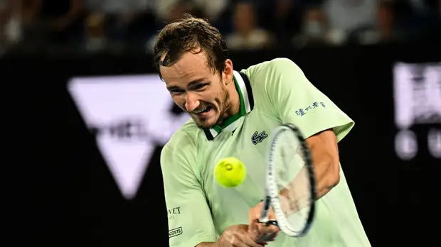 Медведев сократил отставание от Джоковича в рейтинге ATP