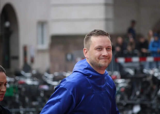 Трамп пообещал большую проблему премьеру Гренландии - бадминтонисту