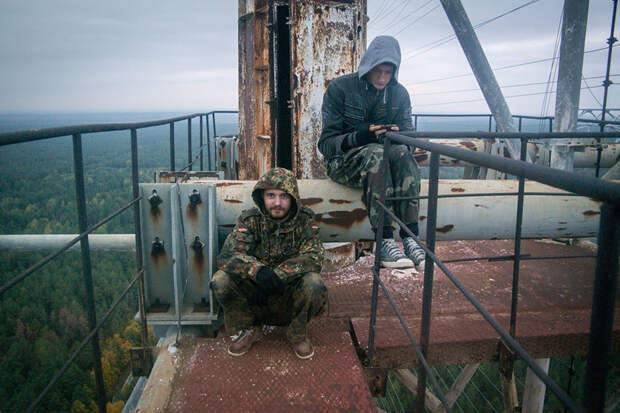30 фото, сделанных сталкерами, которые нелегально заночевали в Чернобыле S.T.A.L.K.E.R., Чернобыль, зона отчуждения, люди, фото
