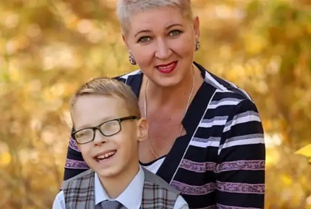 «Почему ребёнок должен страдать?»: жительница Астрахани третий год борется за возвращение своему сыну статуса инвалида