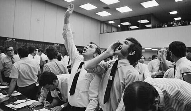 Компания State Street решила сократить число белых мужчин на руководящих должностях