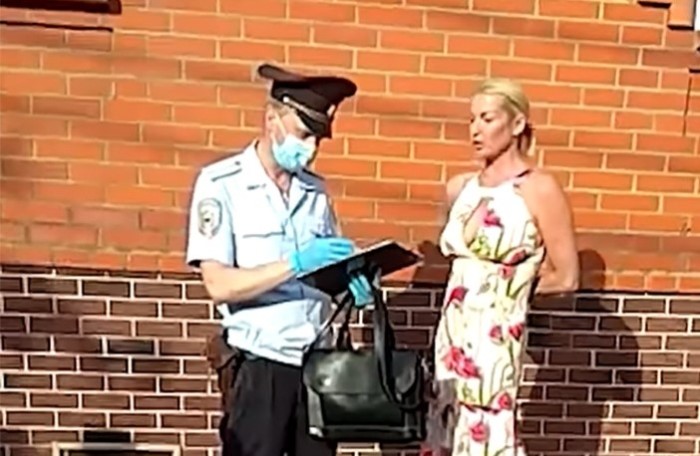 Кто из знаменитостей страдает звездной болезнью