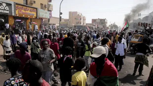 Посольство сообщило об отсутствии россиян среди пострадавших в ходе беспорядков в Судане