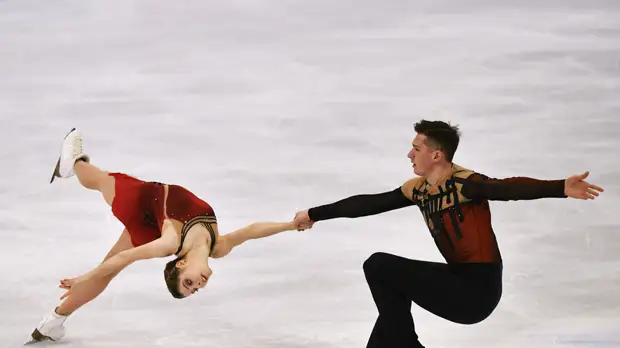 Мишина и Галлямов одержали победу на этапе Кубка России по фигурному катанию