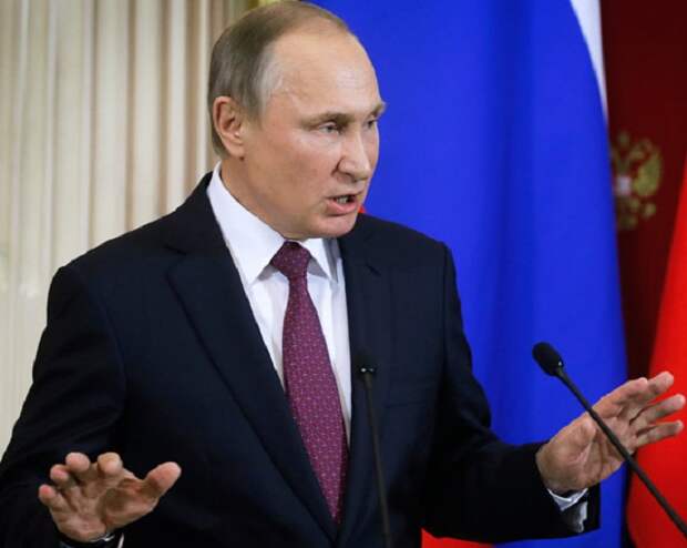 Путин рассказал, как РФ защитит Крым при угрозе (видео)