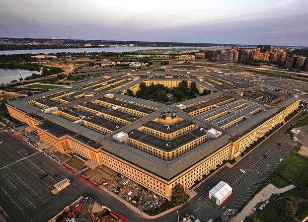 Пентагон высказался об уведомлении России о планах ударить по Ирану