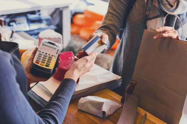 Купить сейчас или подождать: россиян предупредили о подорожании техники