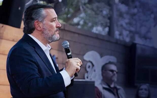 Американский сенатор: Наши действия заставили наших врагов бояться Америку