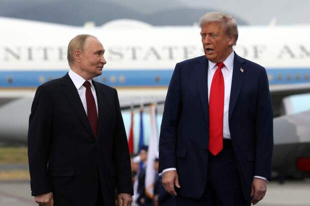 Трамп заявил, что направил Путину приглашение в "Совет мира" по Газе