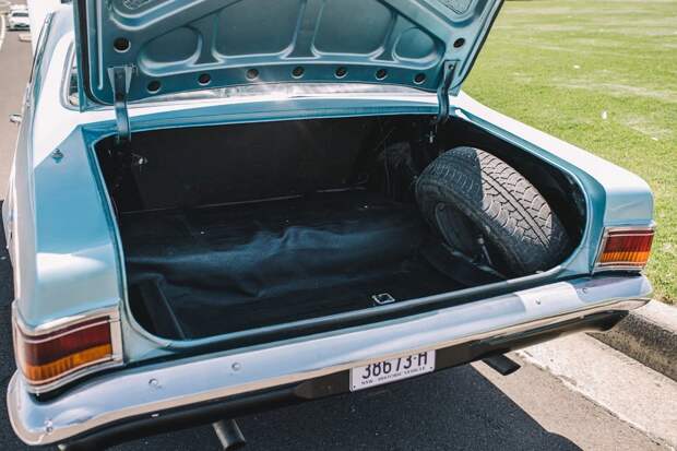 Holden Monaro GTS 1971: австралийский взгляд на Ford Mustang