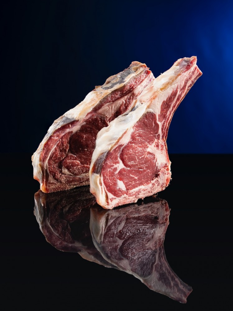 Steak Ribeye Cut vertical.jpeg Steak Ribeye Cut vertical.jpeg