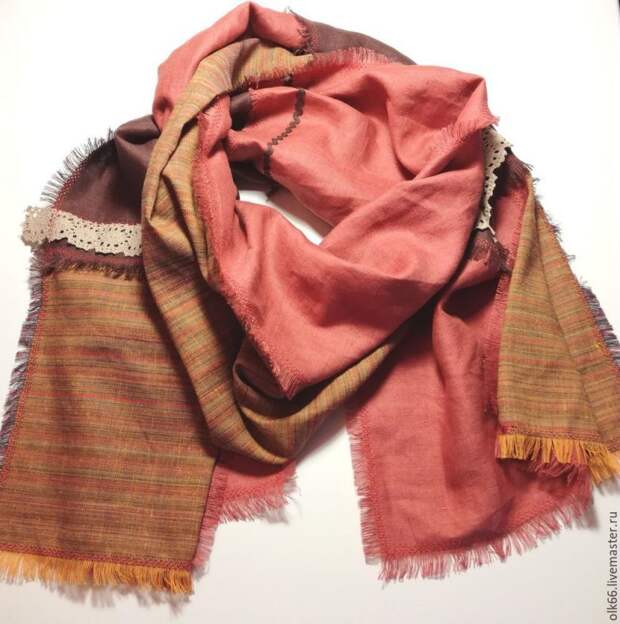Оригинальный льняной шарф в стиле бохо