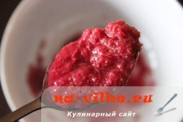 Салат из языка с пекинской капустой