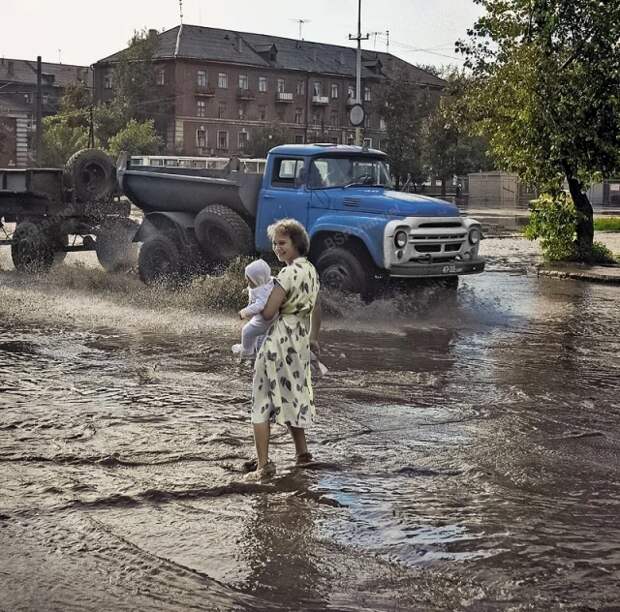 После дождя. Омск. 1973 год.