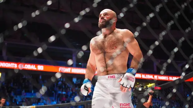 Футболист Сапогов вызвал на бой Исмаилова