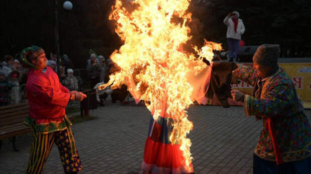 В Евпатории прошли масленичные гуляния