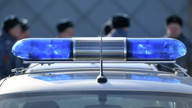 Заслуженного тренера России по плаванию задержали в аэропорту Санкт-Петербурга за отказ надеть маску