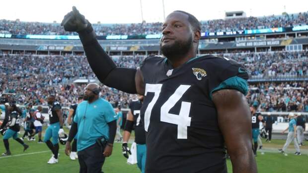 Jaguars OT Cam Robinson