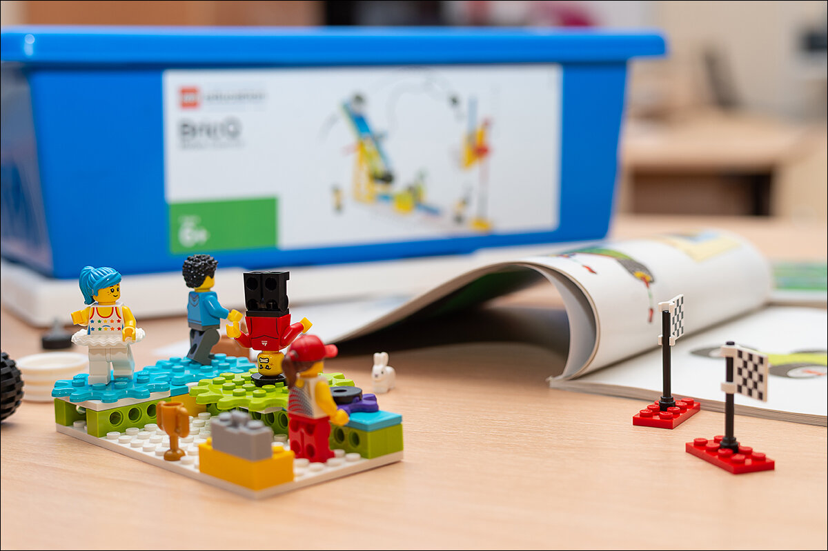 Как обеспечить научный подход? Фотообзор нового конструкторского решения lego® Education BricQ Motion 45401