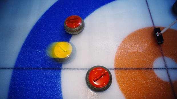 Спортсмен Ерёмин рассказал, почему кёрлинг называют шахматами на льду