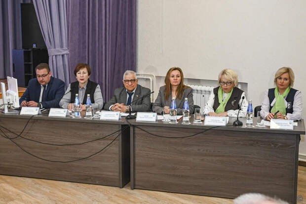 В Барнауле разрабатывают новую систему воспитания учащихся / Фото: barnaul.org