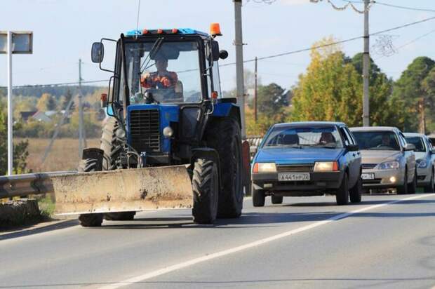 Передние колеса обеспечивают управляемость. ¦Фото: drivercars.ru.