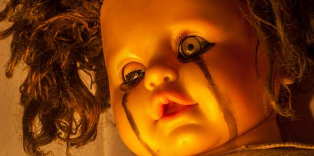 Аннабель нервно курит, или реальные куклы, которое дадут сто очков вперед фильмам ужасов