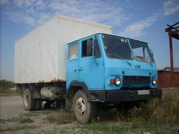 Гибриды из советских машин - "Колхиды" грузовик, колхида