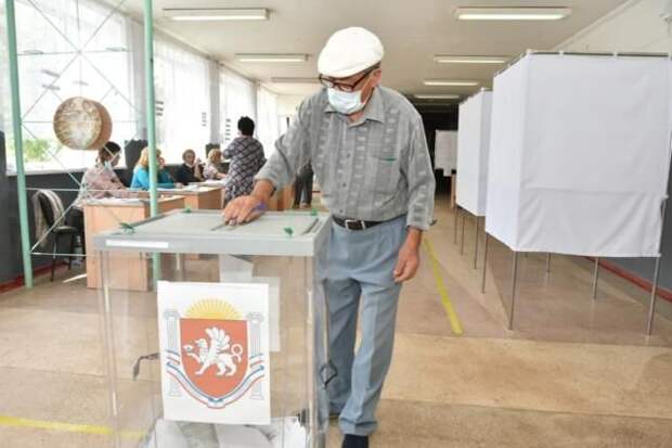 К 15:00 явка на выборы в Крыму составила 43,69%