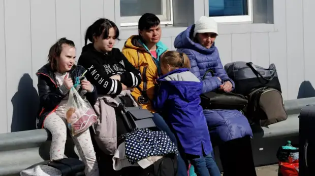 В Крыму рассказали о работе по поддержке беженцев из Донбасса