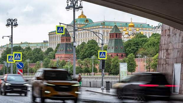 Синоптики спрогнозировали облачность и небольшой дождь в Москве 18 мая