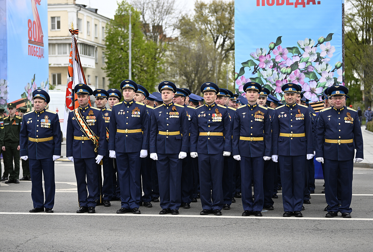 80 лет Победы: в Твери состоялось торжественное похождение войск 80 лет Победы: в Твери состоялось торжественное похождение войск