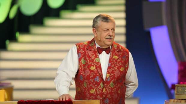 Названа причина смерти 71-летнего ведущего «Русского лото»