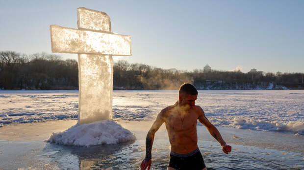 Украинцы отмечают Крещение 19 января, несмотря на перенос Киевом праздника