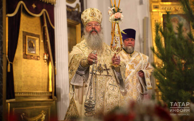 Митрополит Кирилл: «В Рождество Бог становится человеком, чтобы человек обожествился»