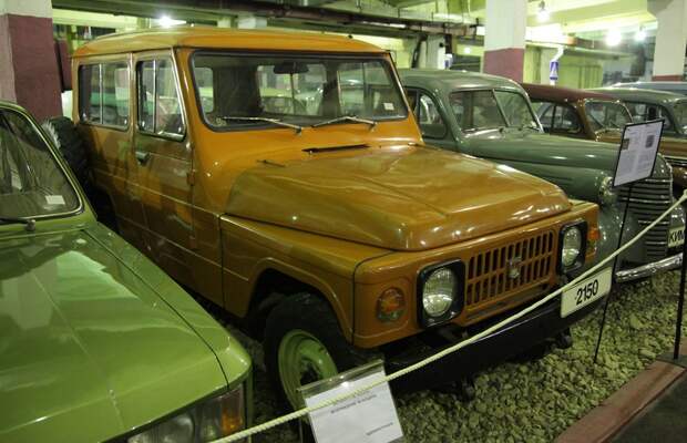 Москвич-2150 в экспозиции музея