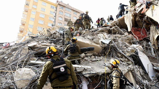 Число погибших при землетрясении в Турции выросло до 29 605