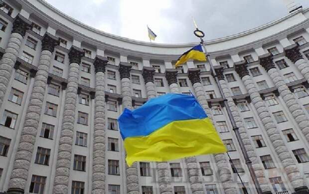 В Киеве допустили применение ядерного оружия в зоне СВО
