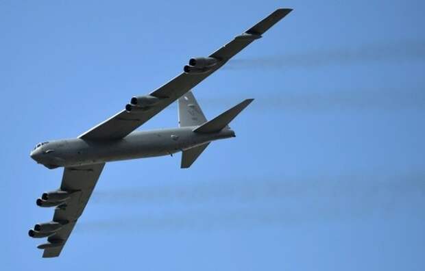 «Кошмар НАТО», так американские СМИ назвали российский ракетоносец Ту-160.