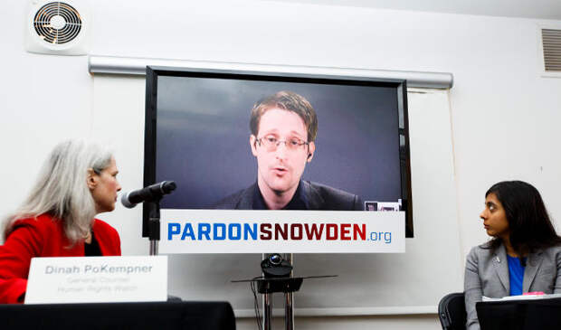 Конгресс США отказался считать Сноудена информатором