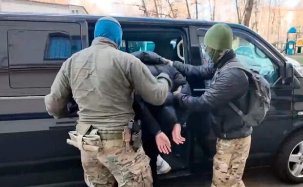 ФСБ задержала в Московской и Тверской областях сборщиков данных о военных объектах