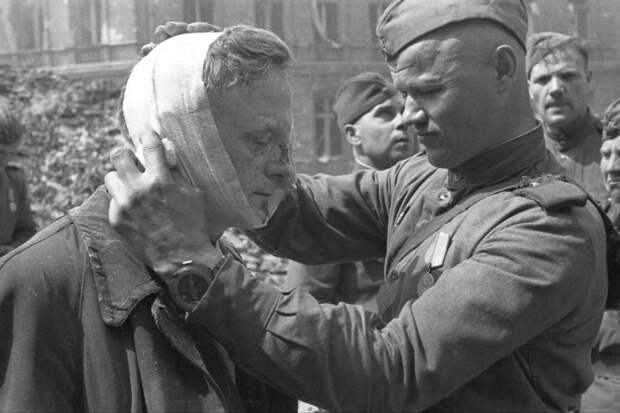 Берлин, 1945 год. Победа и человеколюбие
